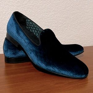 Aldo blue velvet loafers M 9.5